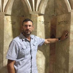 Meet your Posher, Moshe